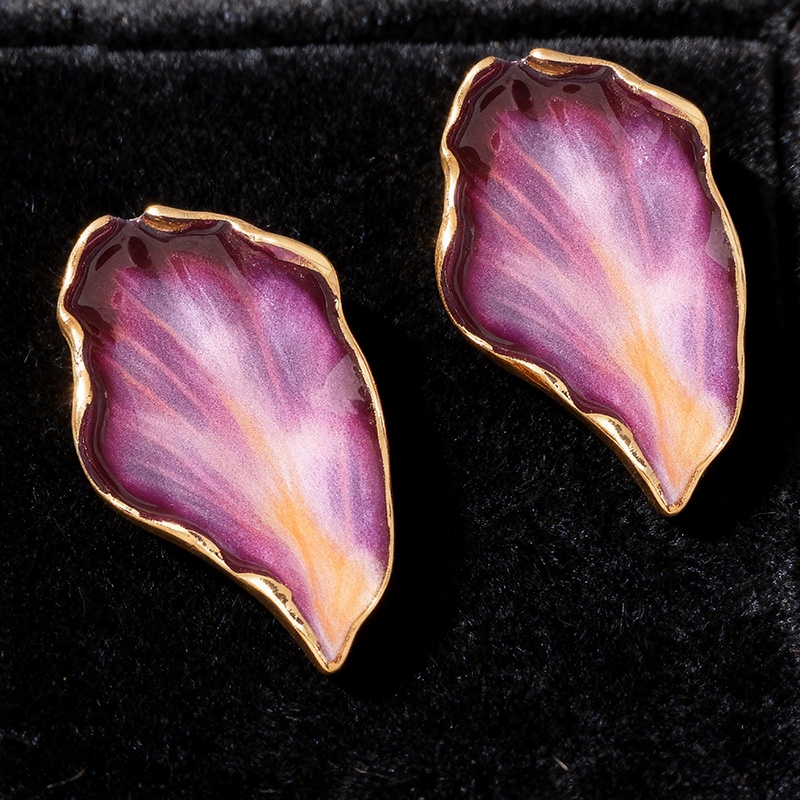 Women's Hand-Painted Blue & White Gradient Petal-Shaped Earrings